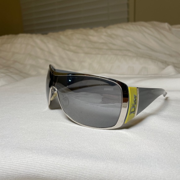 Christian Dior Subdior 2 Sunglasses - Picture 4 of 6